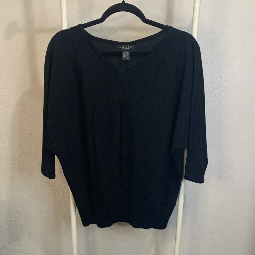 Grace Classic‎ Black Knitwear